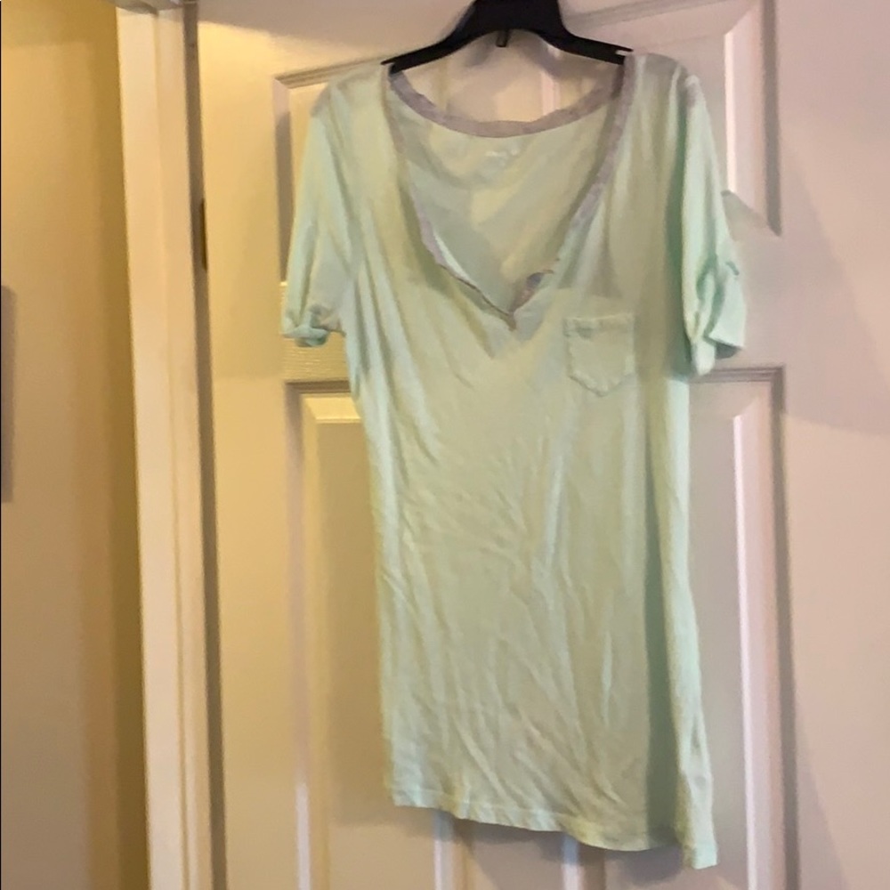 Express casual tee